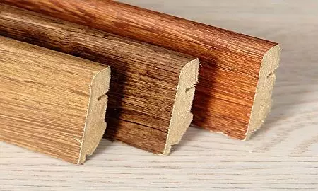 Фирменные деревянные плинтусы